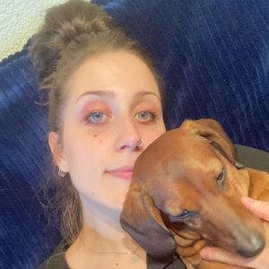 Meet your Posher, Eloise